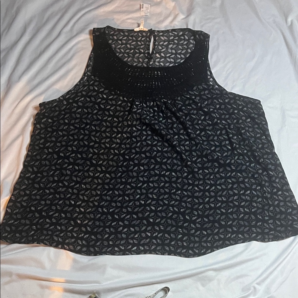 NWT Maurices Flowy Tank Top